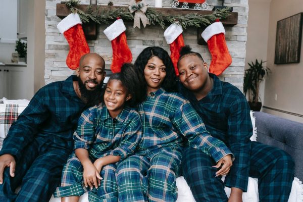 The ultimate feminist guide to christmas season 02